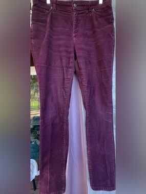 Lands' End Women's Boot Cut Corduroy Jeans in Plum. Size 12.
